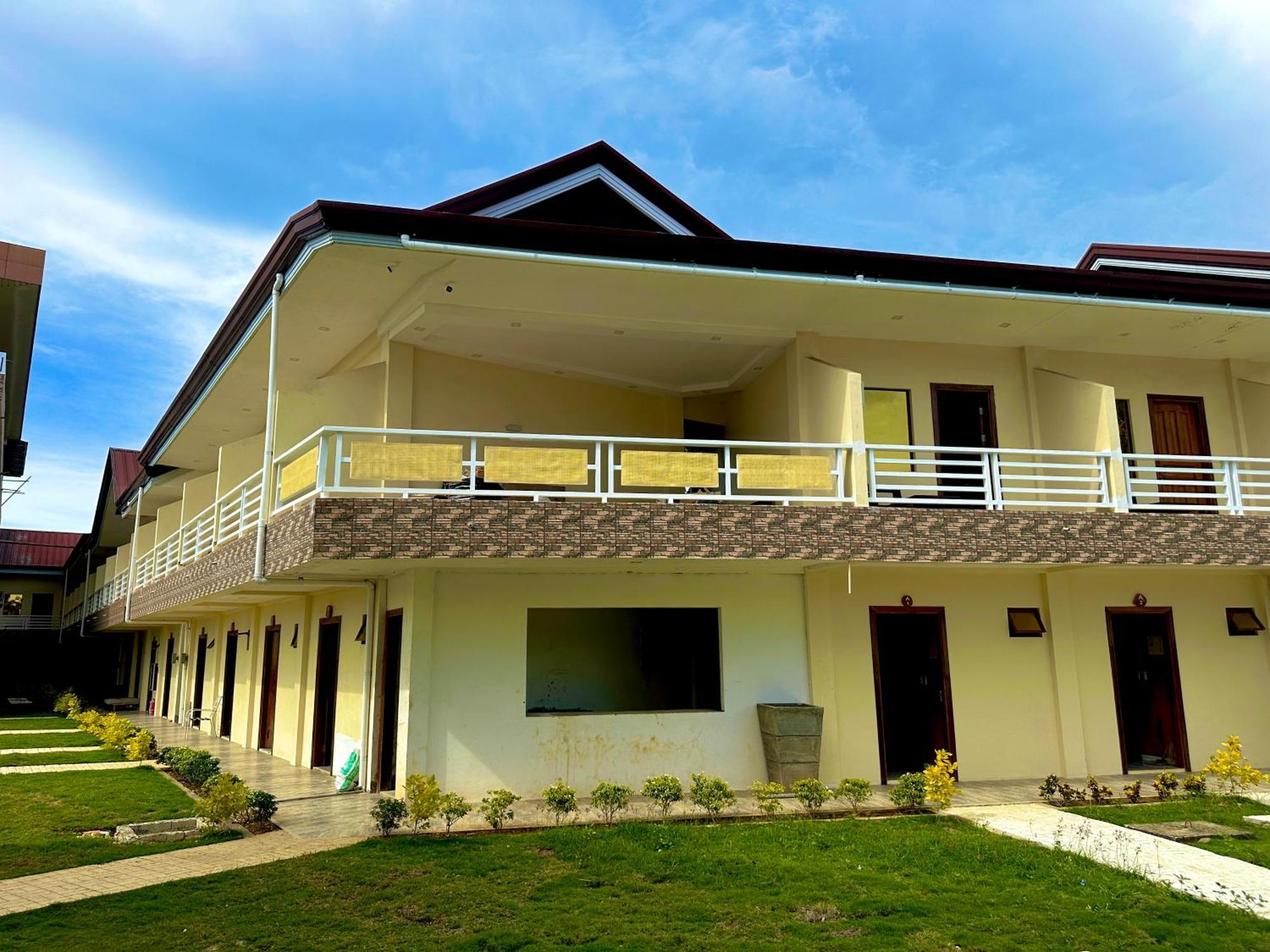 On Board Lifestyle Panglao Resort Exterior photo
