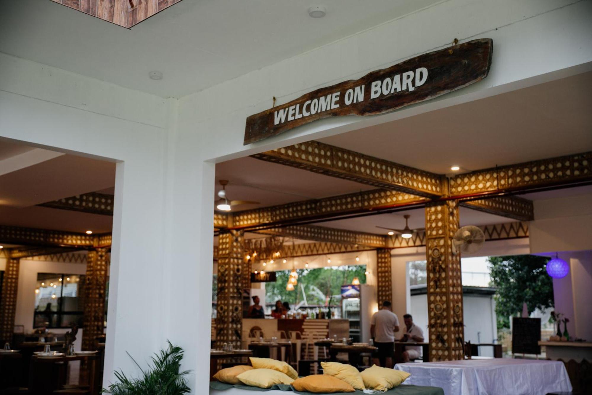 On Board Lifestyle Panglao Resort Exterior photo